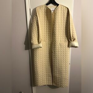 Rodebjer Nelly quilted coat
New Without Tags

The model is 178 cm tall wearing S